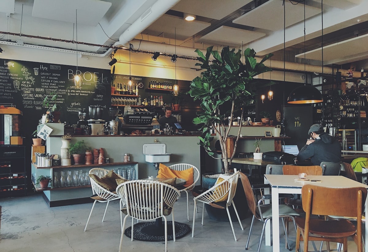 Cozy Dining Area